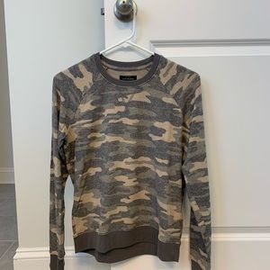 Lucky Brand soft camo sweater in size small